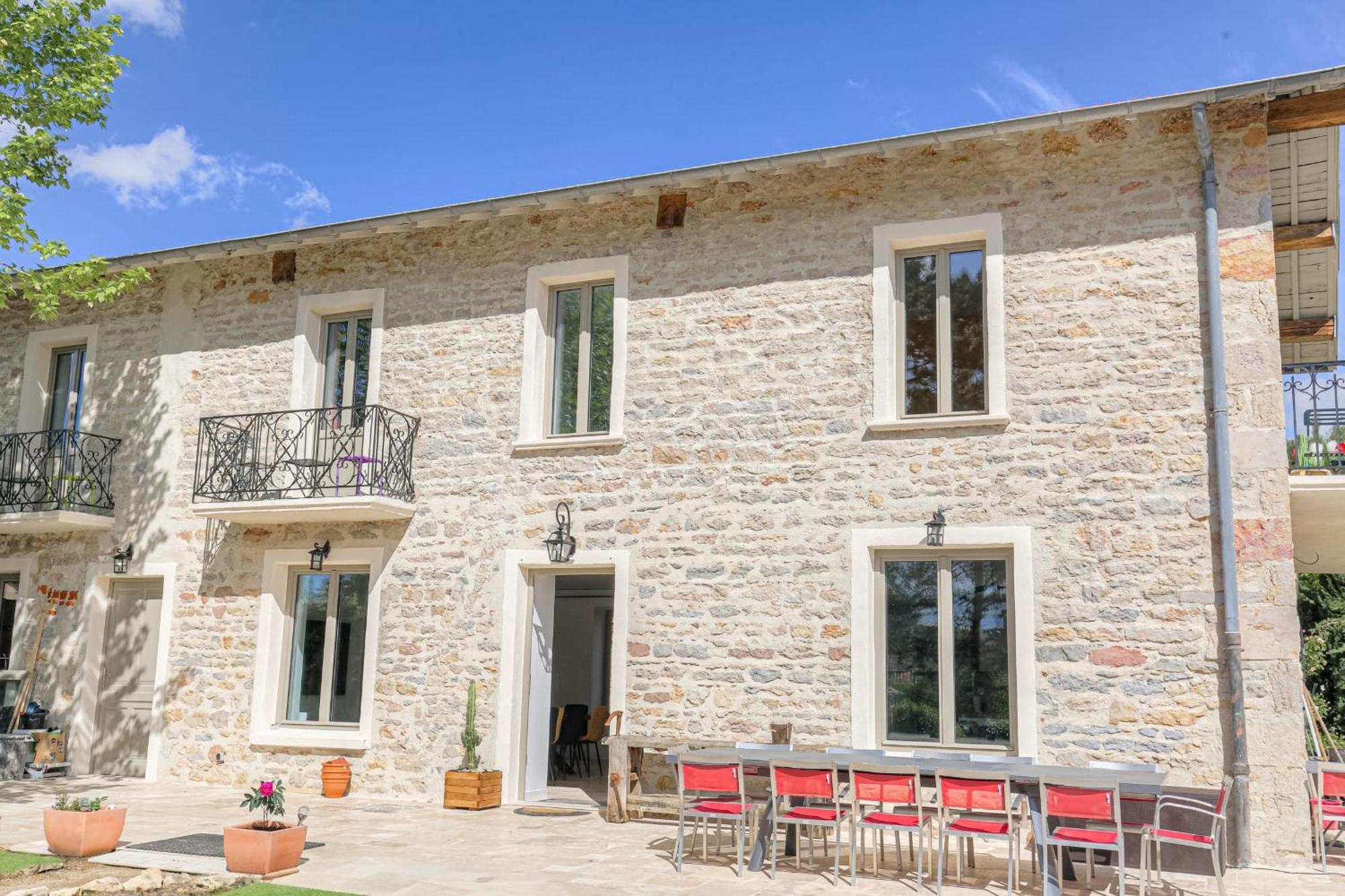 Charmante Maison Avec Piscine Proche Lyon Villa Dardilly Exterior foto